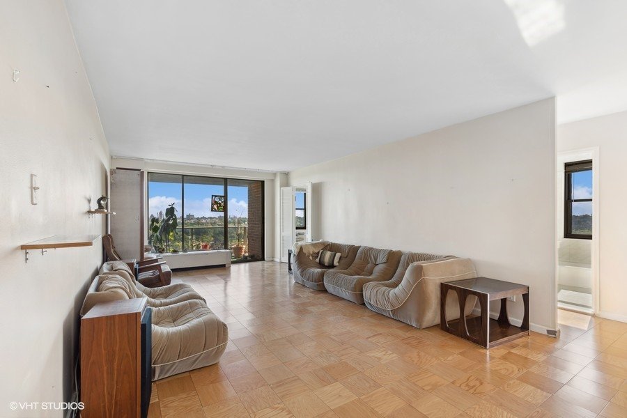 Luxury High Rise Apartments